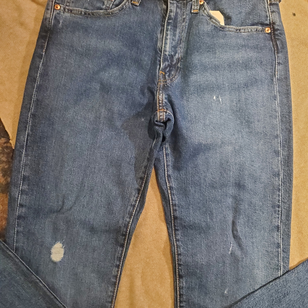 Levis men's Blue Jeans